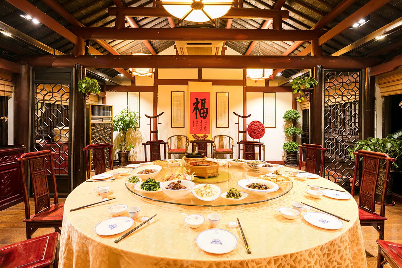 沈厅酒家 | 年货大礼，把年味拎回家